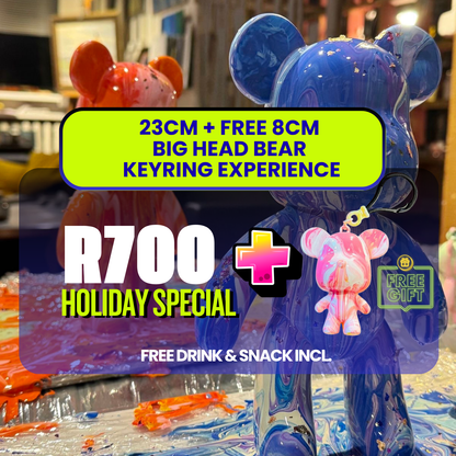 Holiday Special 23cm Standard Fluid Bear + FREE 8cm Big Head Bear Keyring