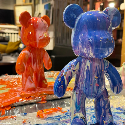 Holiday Special 23cm Standard Fluid Bear + FREE 8cm Big Head Bear Keyring
