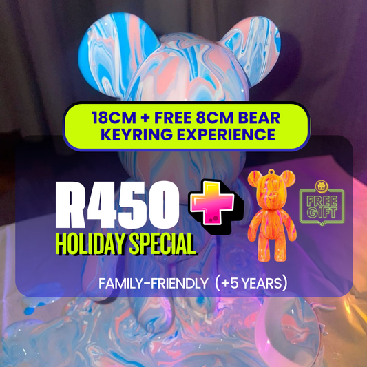 Holiday Special 18cm Bear + Free 8cm Fluid Bear Keyring Experience